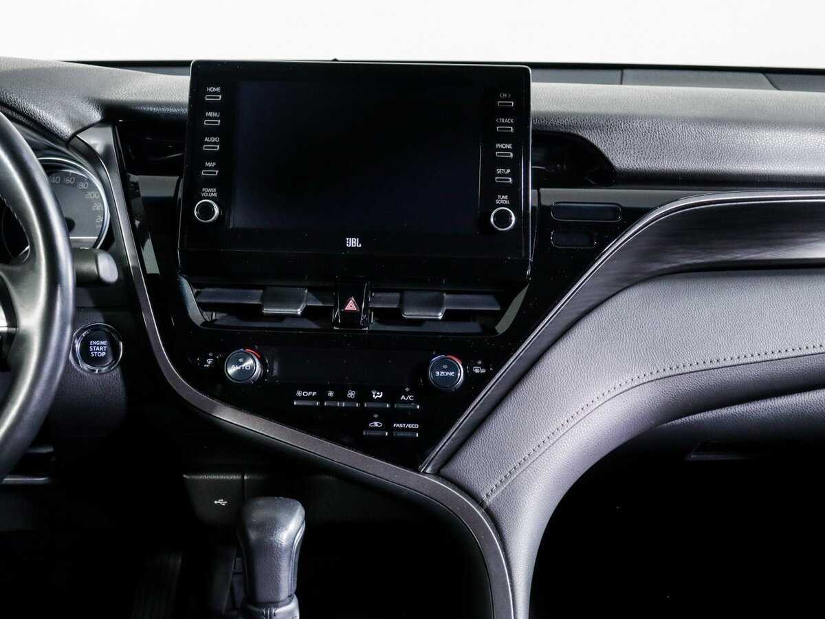 Toyota Camry, 2022 Фото №10