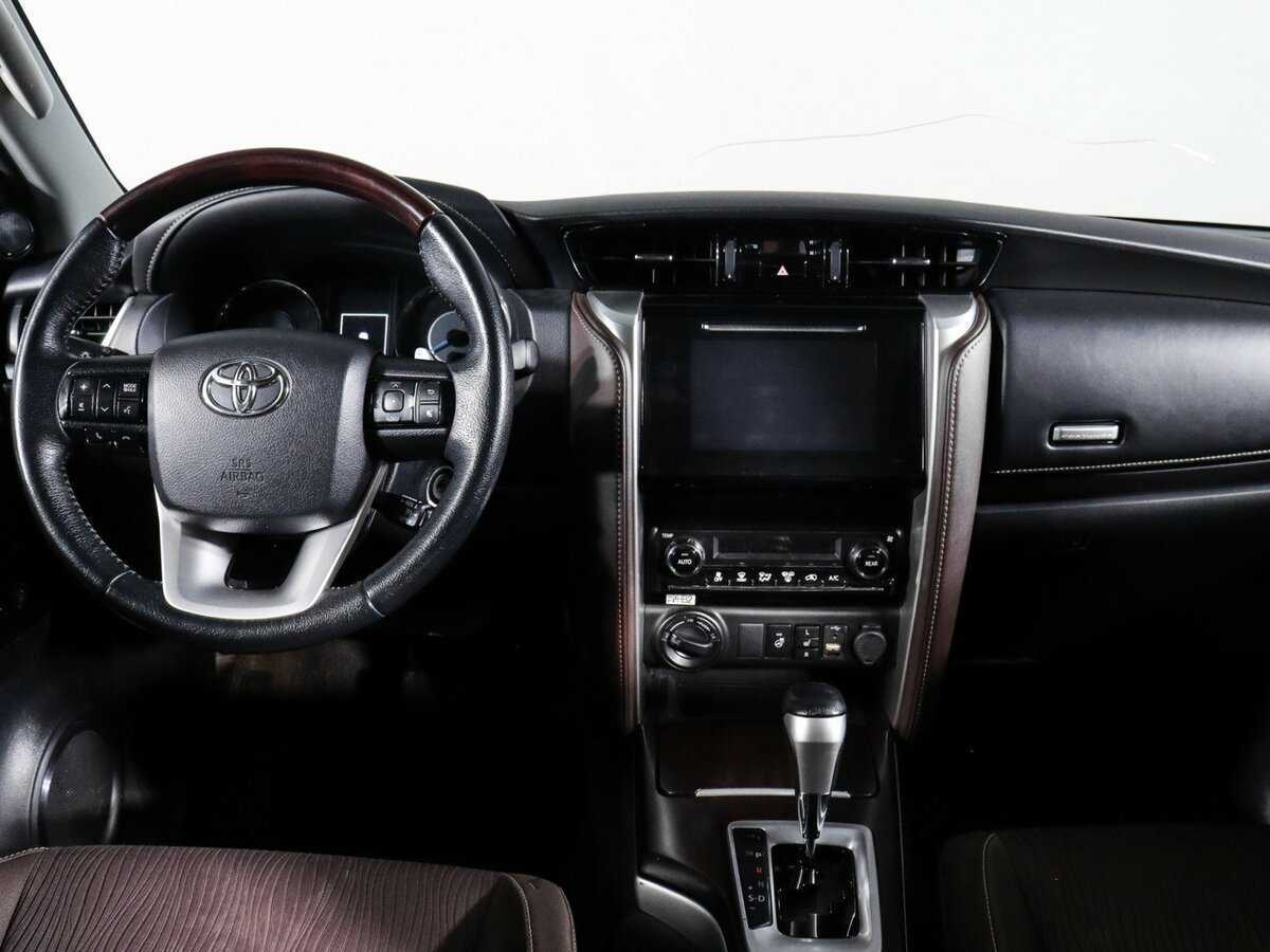 Toyota Fortuner, 2019 Фото №9