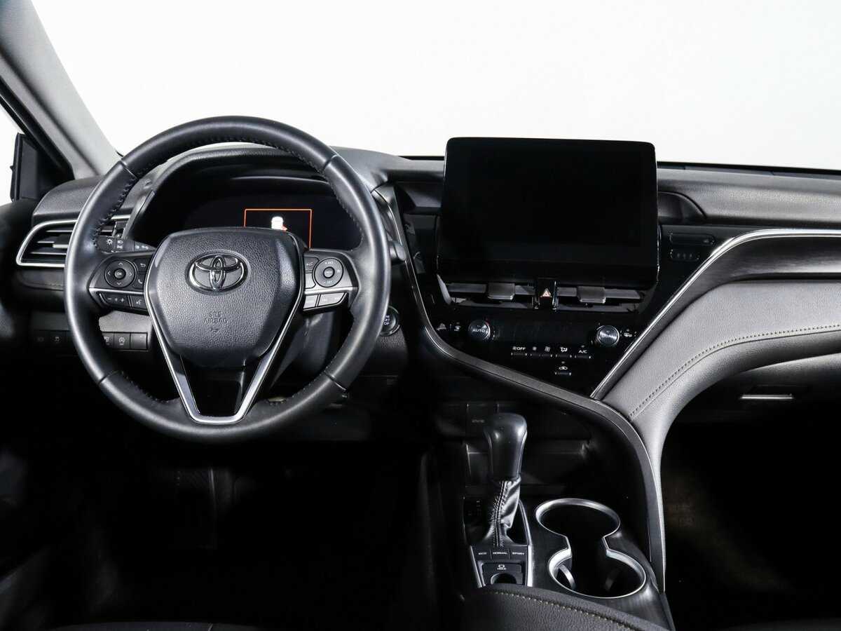 Toyota Camry, 2023 Фото №12