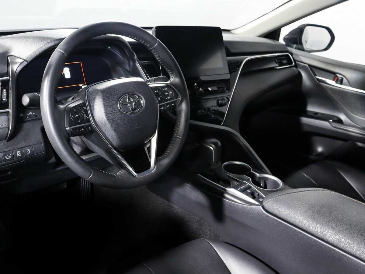 Toyota Camry, 2023 Фото №14
