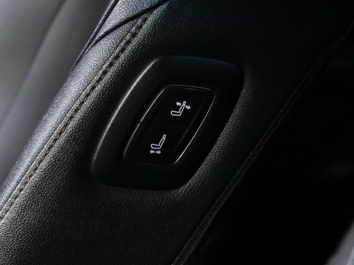 Toyota Camry, 2023 Фото №17