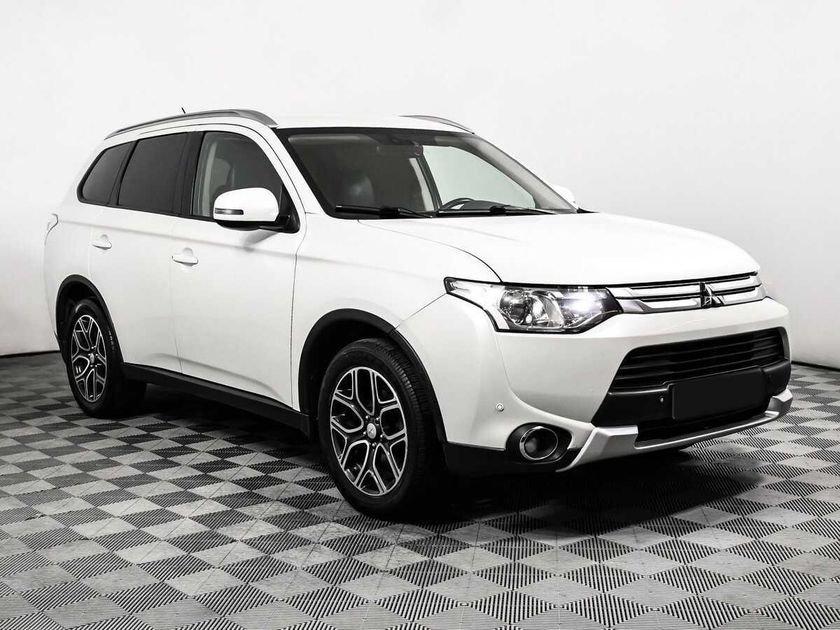 Mitsubishi Outlander, 2015 Фото №3