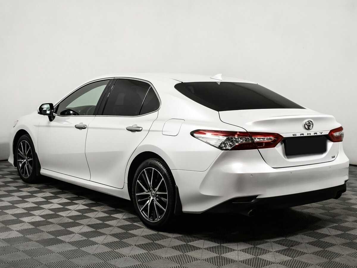 Toyota Camry, 2021 Фото №7