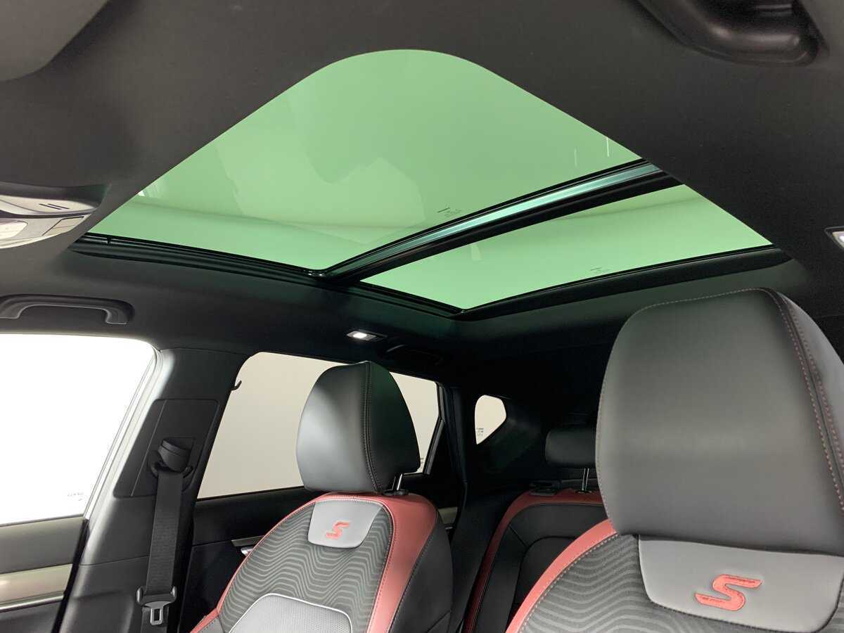 Geely Coolray, 2023 Фото №18