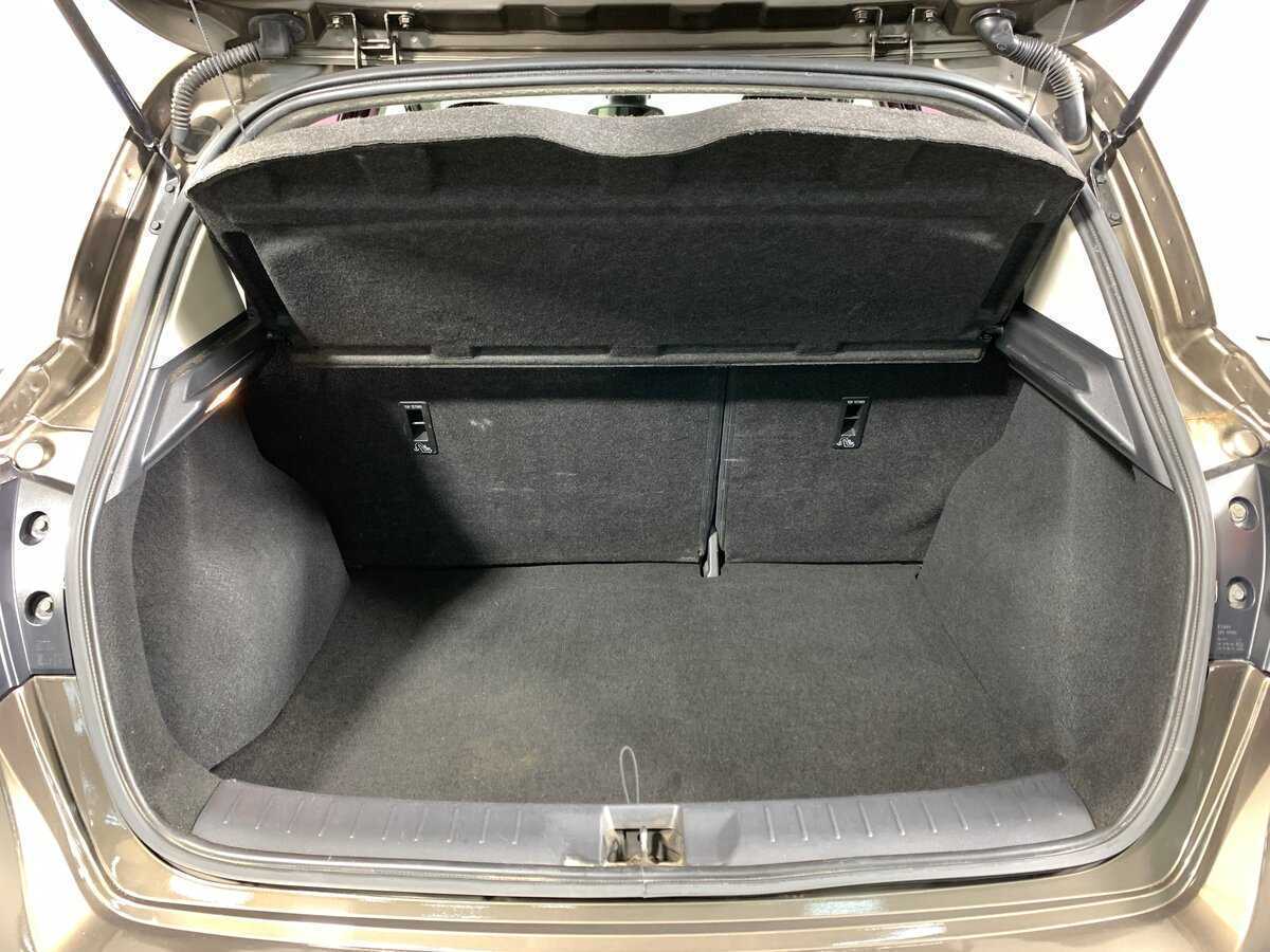 Nissan Tiida, 2015 Фото №20