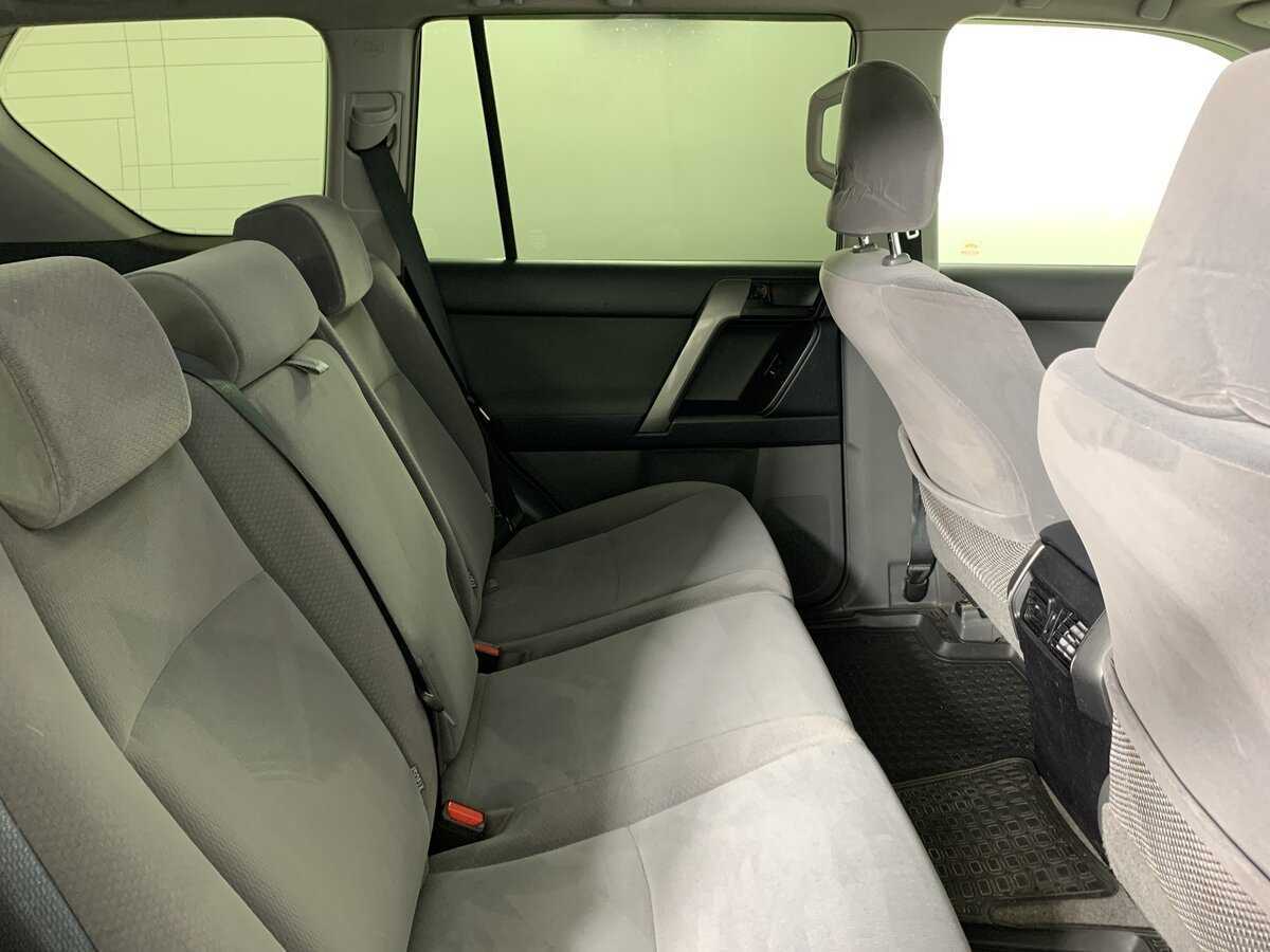 Toyota Land Cruiser Prado, 2011 Фото №18