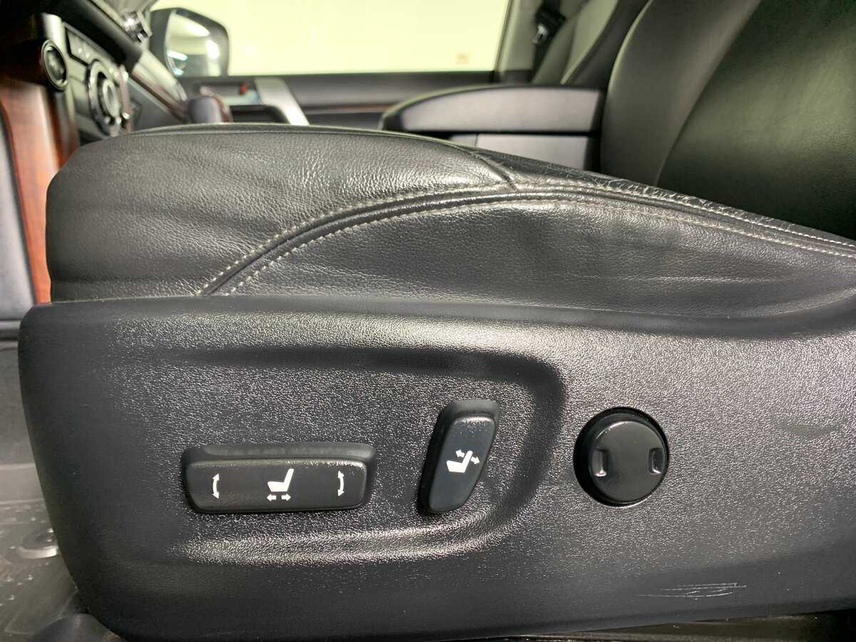 Toyota Land Cruiser Prado, 2015 Фото №17