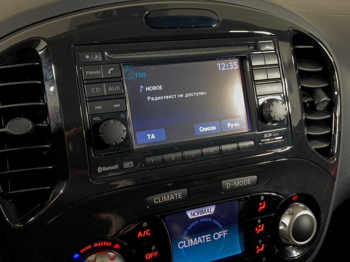 Nissan Juke, 2011 Фото №16