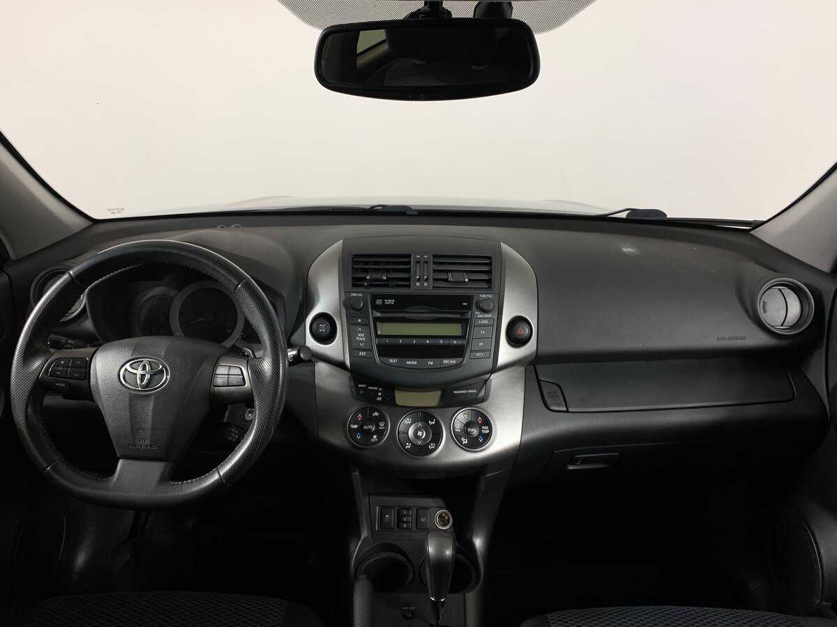Toyota RAV4, 2011 Фото №13