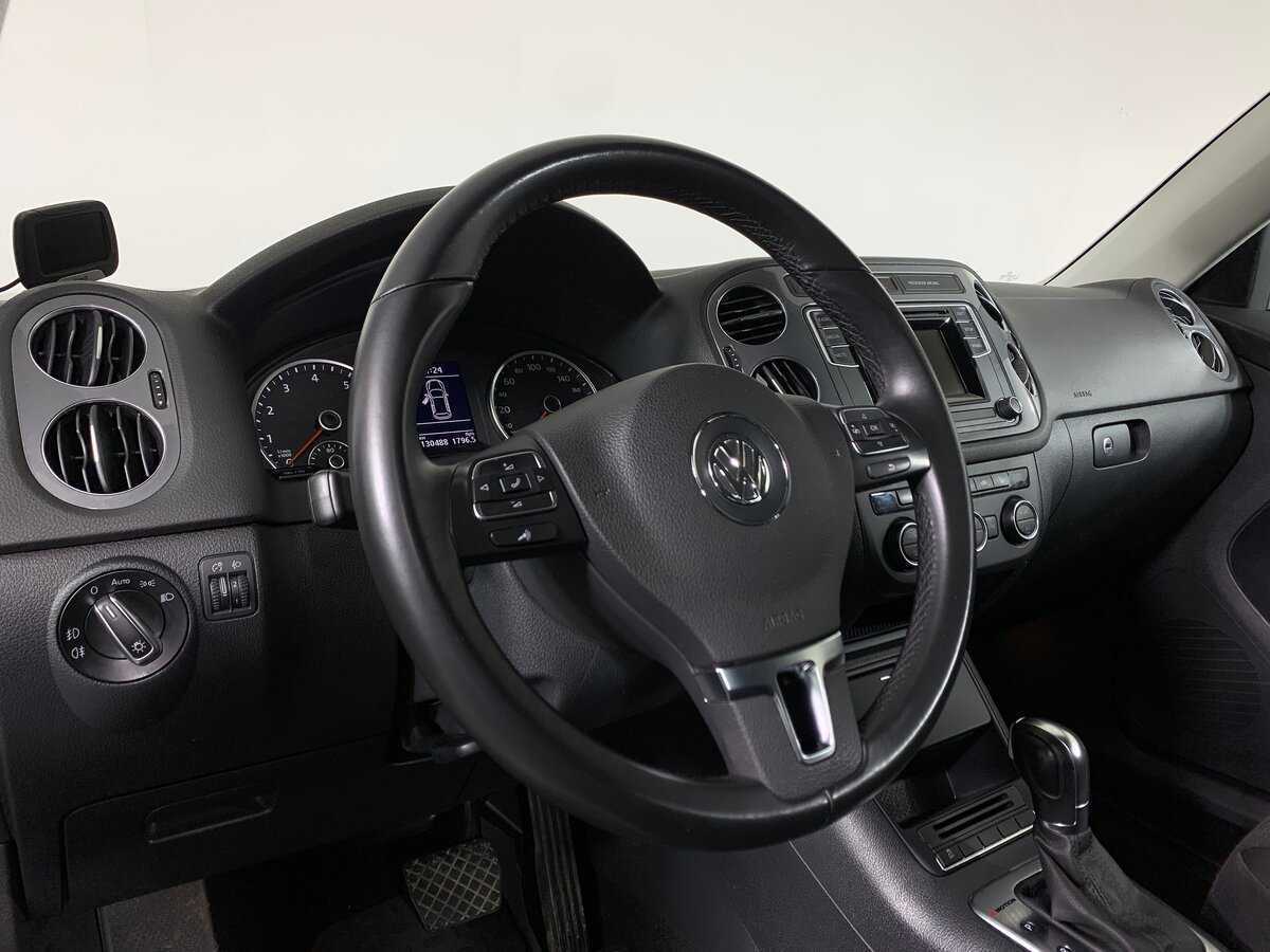 Volkswagen Tiguan, 2015 Фото №12