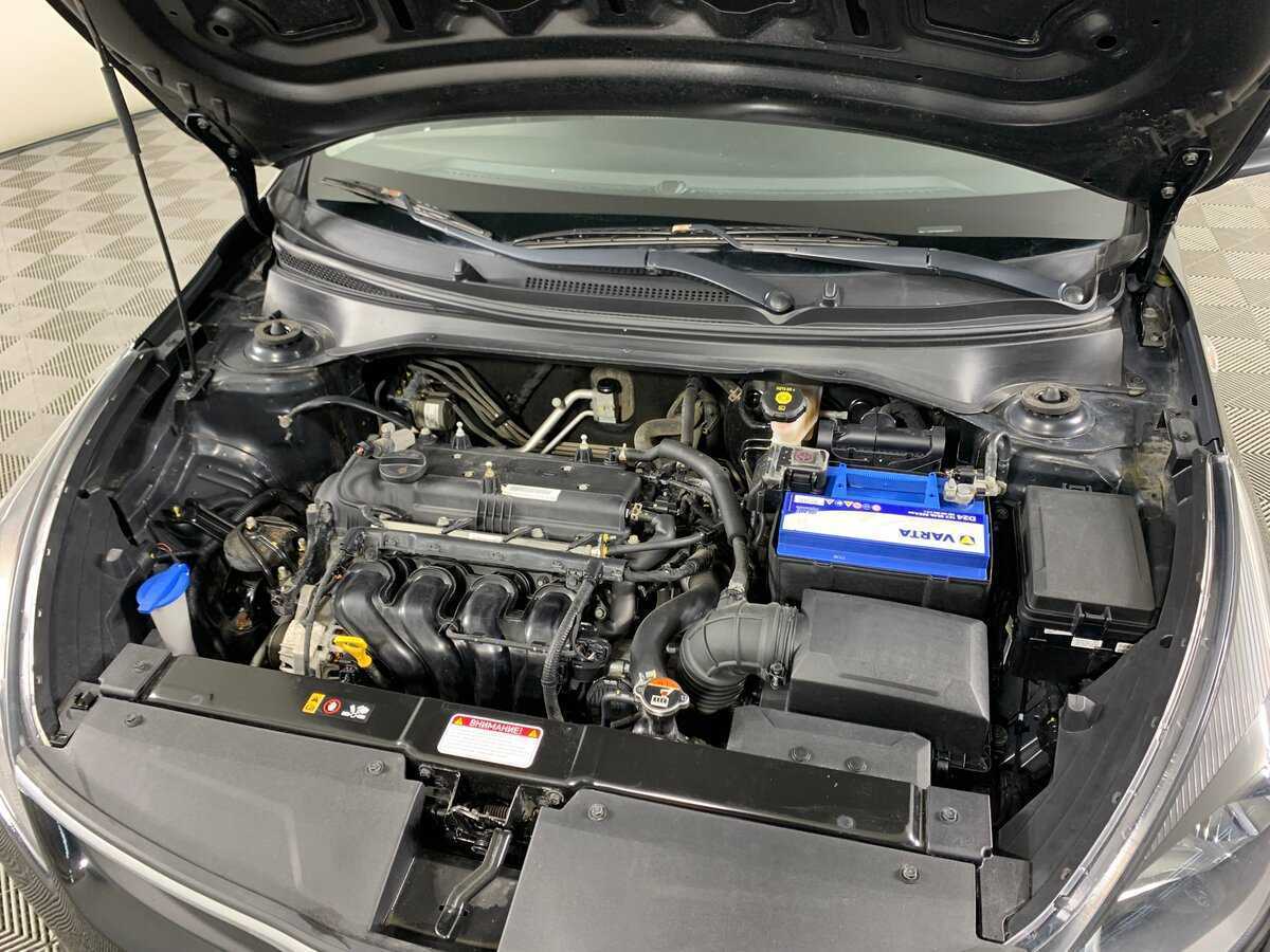 Kia Rio, 2017 Фото №11