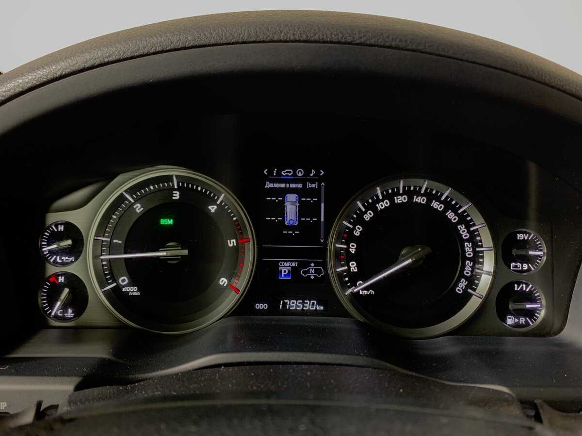 Toyota Land Cruiser, 2018 Фото №15