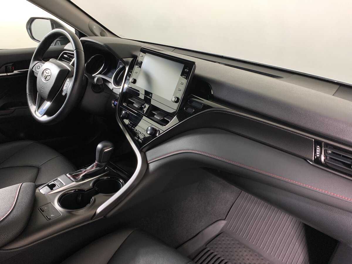 Toyota Camry, 2022 Фото №13
