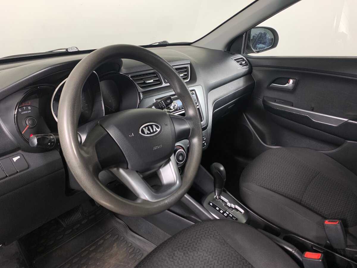 Kia Rio, 2012 Фото №12