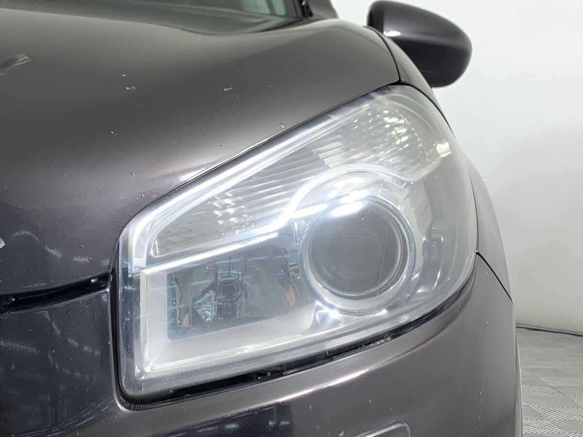 Nissan Qashqai, 2010 Фото №10