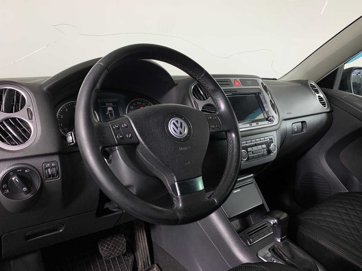 Volkswagen Tiguan, 2010 Фото №12