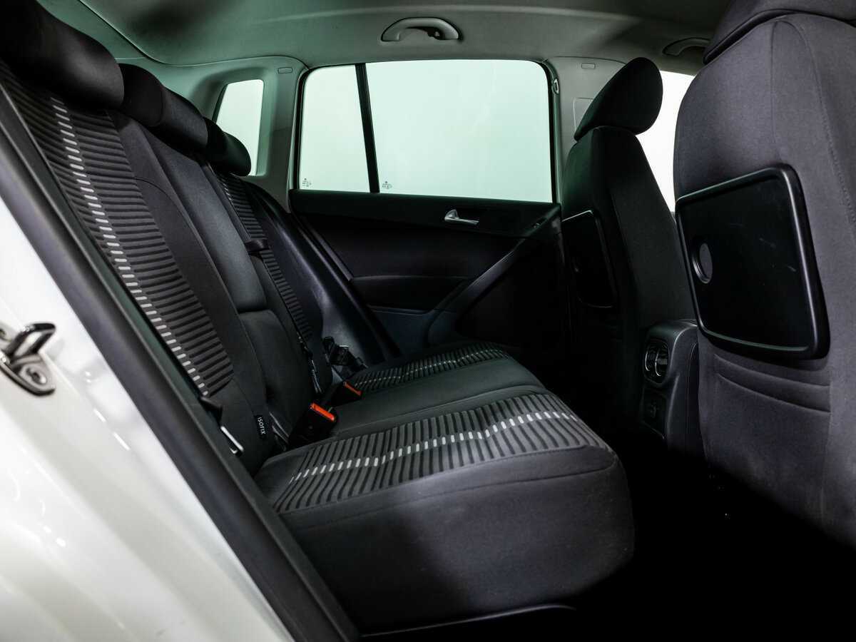 Volkswagen Tiguan, 2010 Фото №9