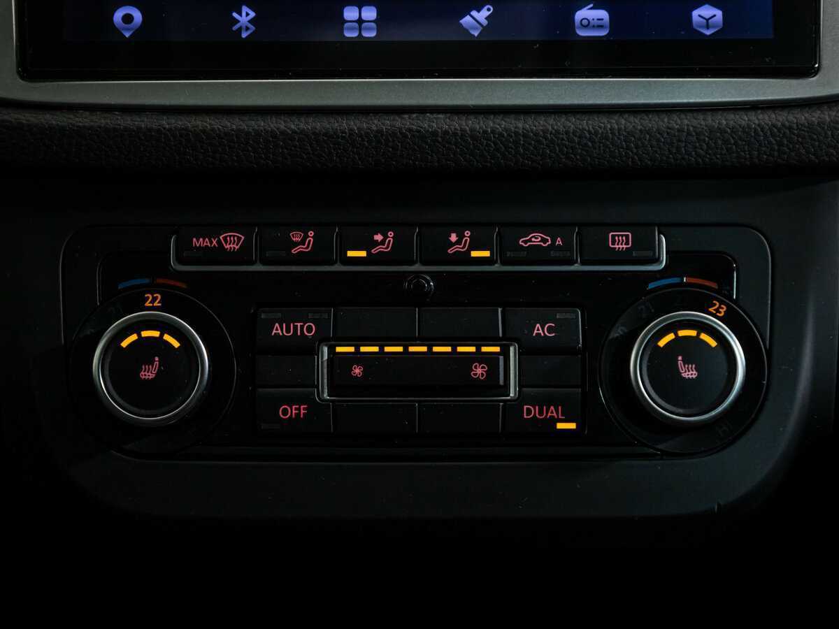 Volkswagen Tiguan, 2010 Фото №11