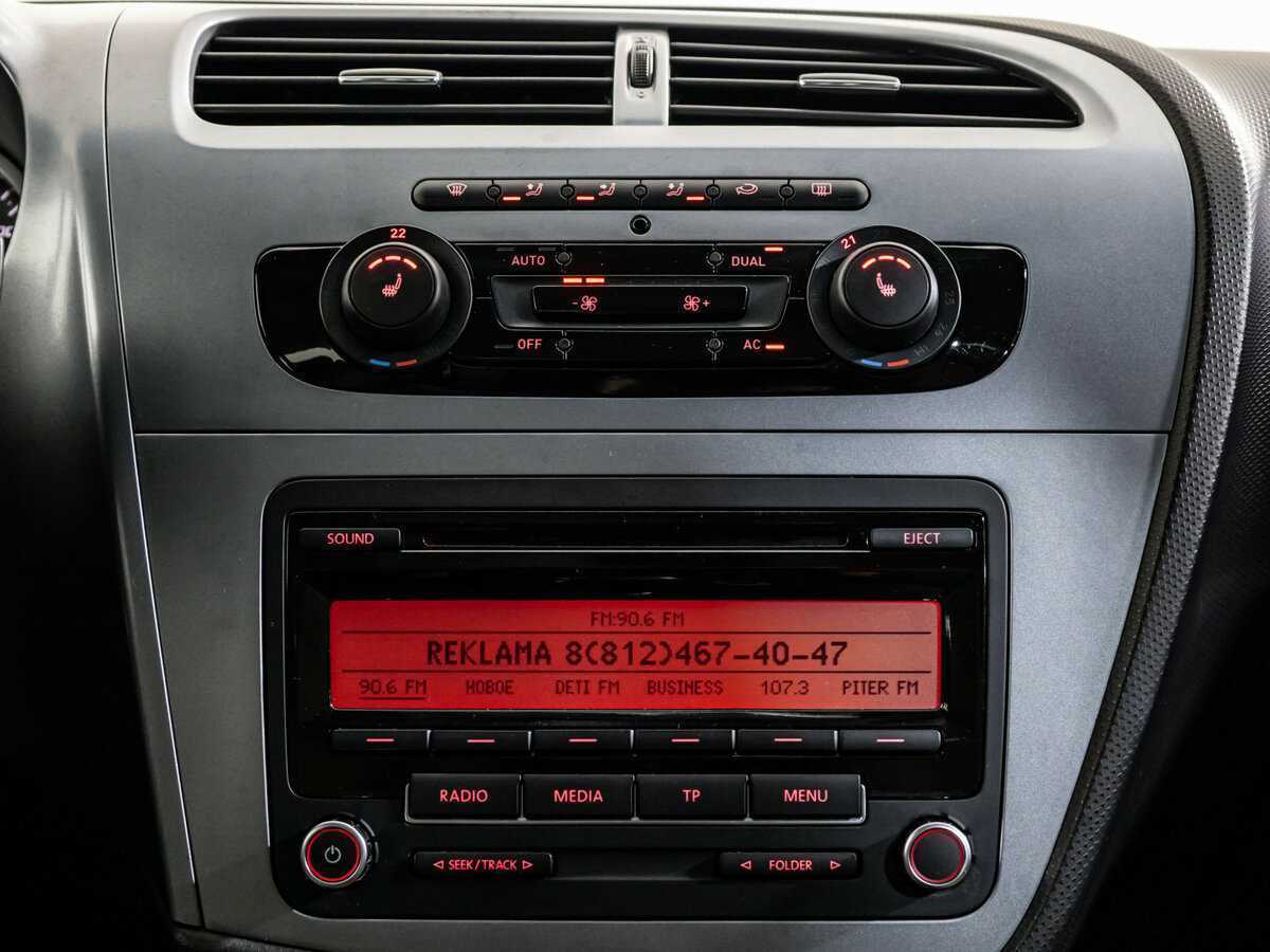 SEAT Leon, 2012 Фото №13