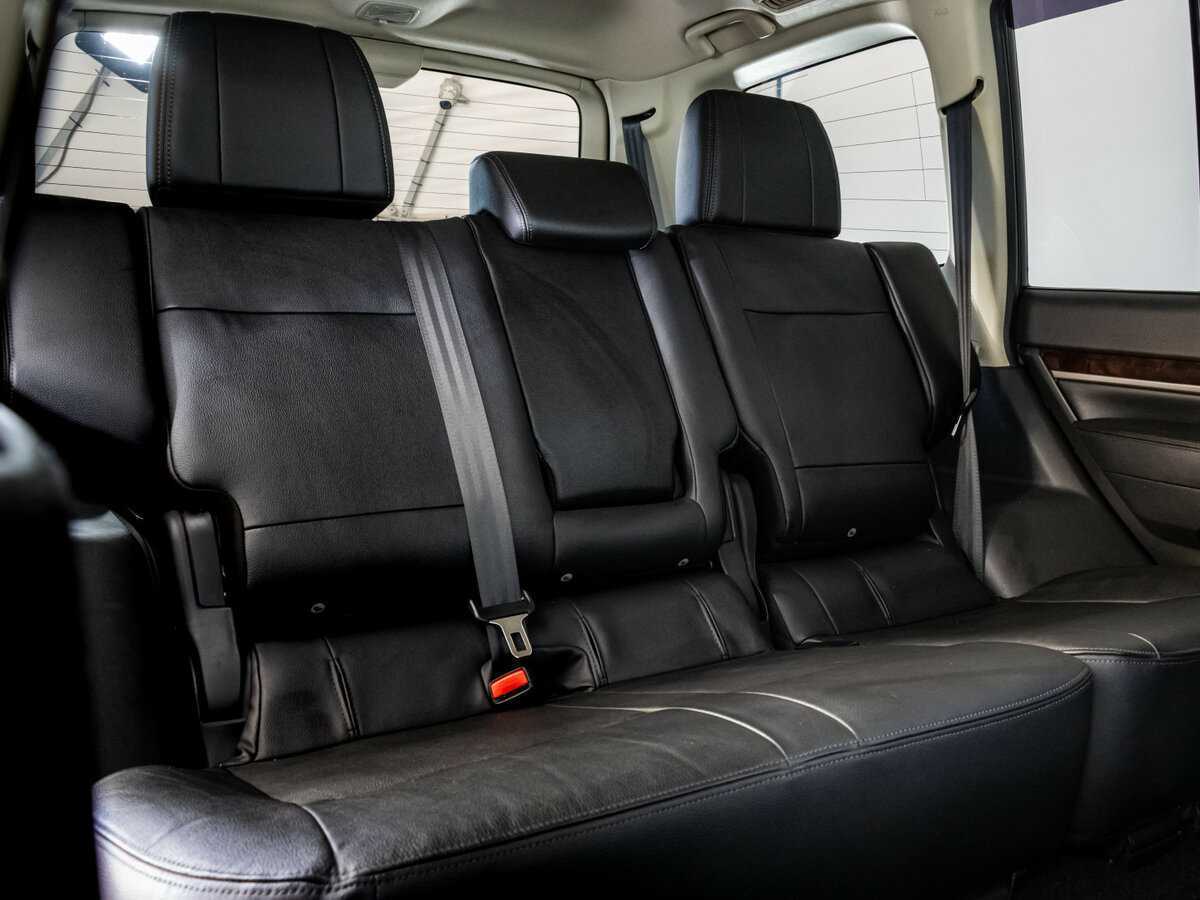 Mitsubishi Pajero, 2021 Фото №15