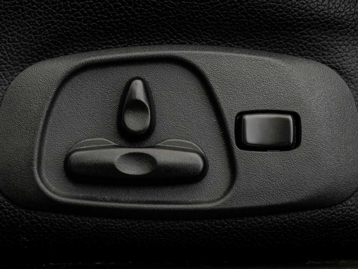 Mitsubishi Pajero, 2021 Фото №20