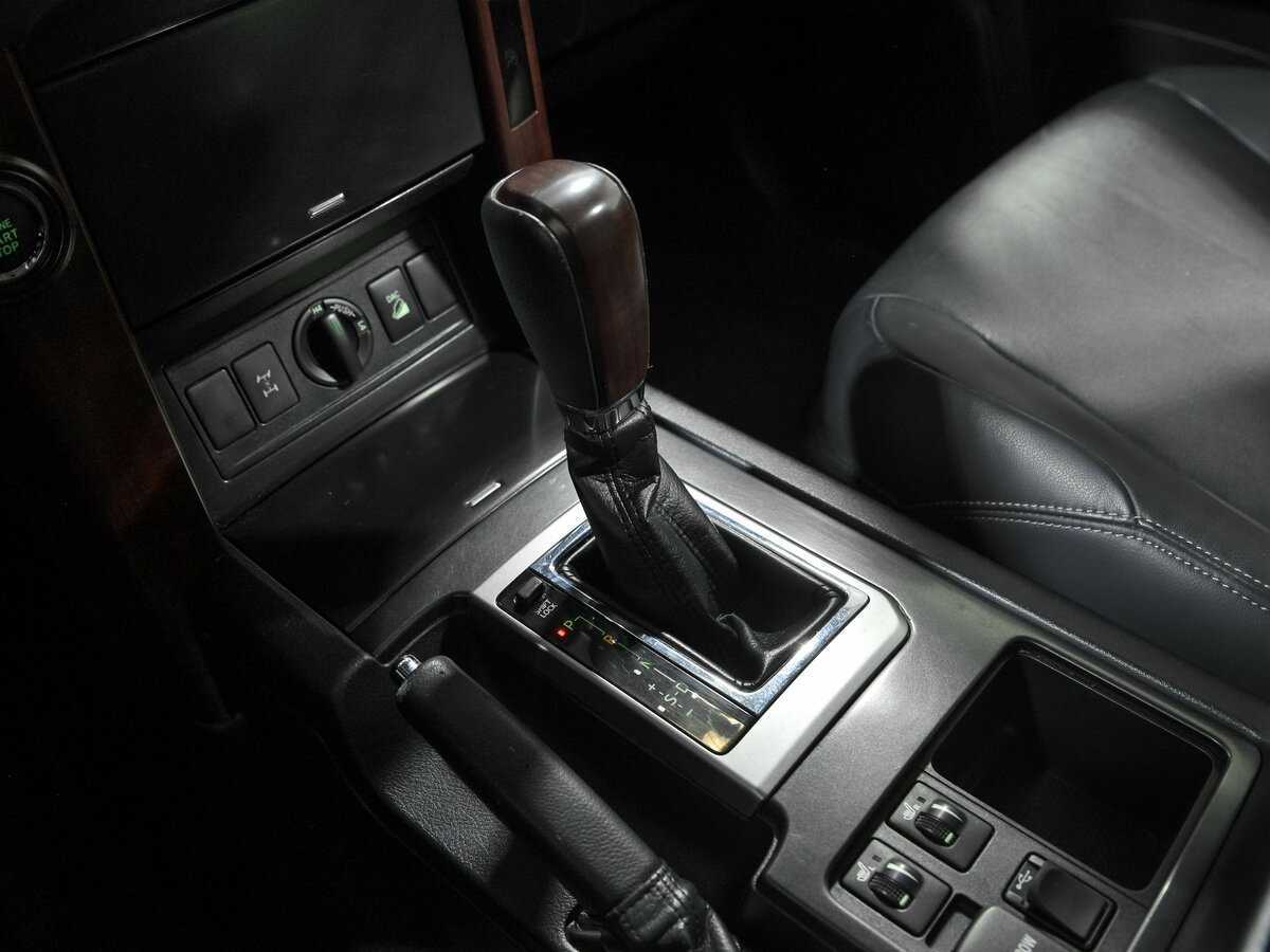 Toyota Land Cruiser Prado, 2017 Фото №15