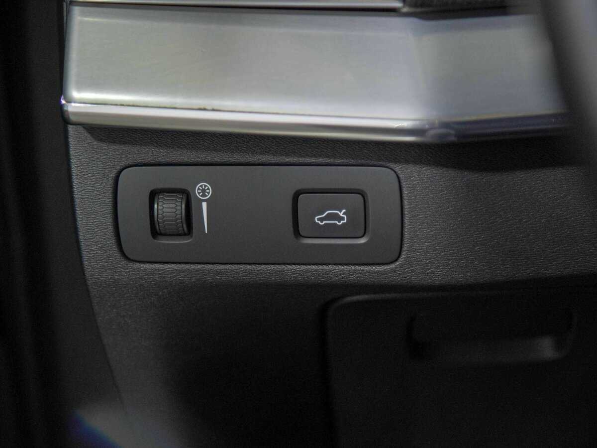 Volvo XC90, 2016 Фото №16