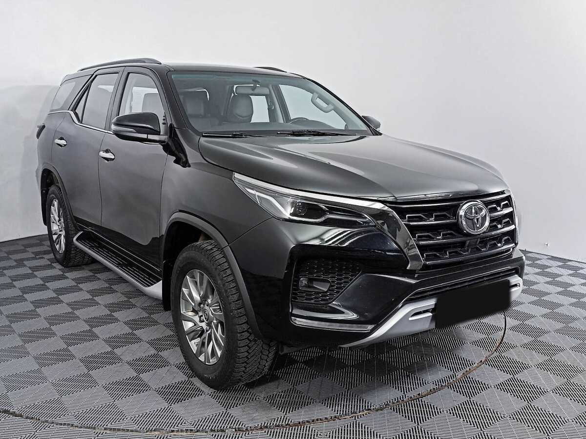 Toyota Fortuner, 2020 - 133 030 км. | Фото №3