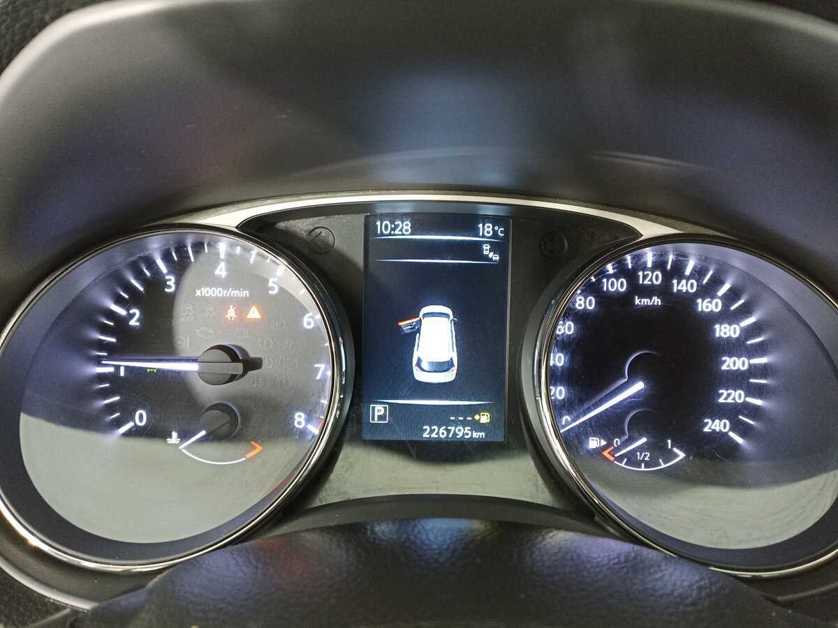 Nissan X-Trail, 2015 Фото №13