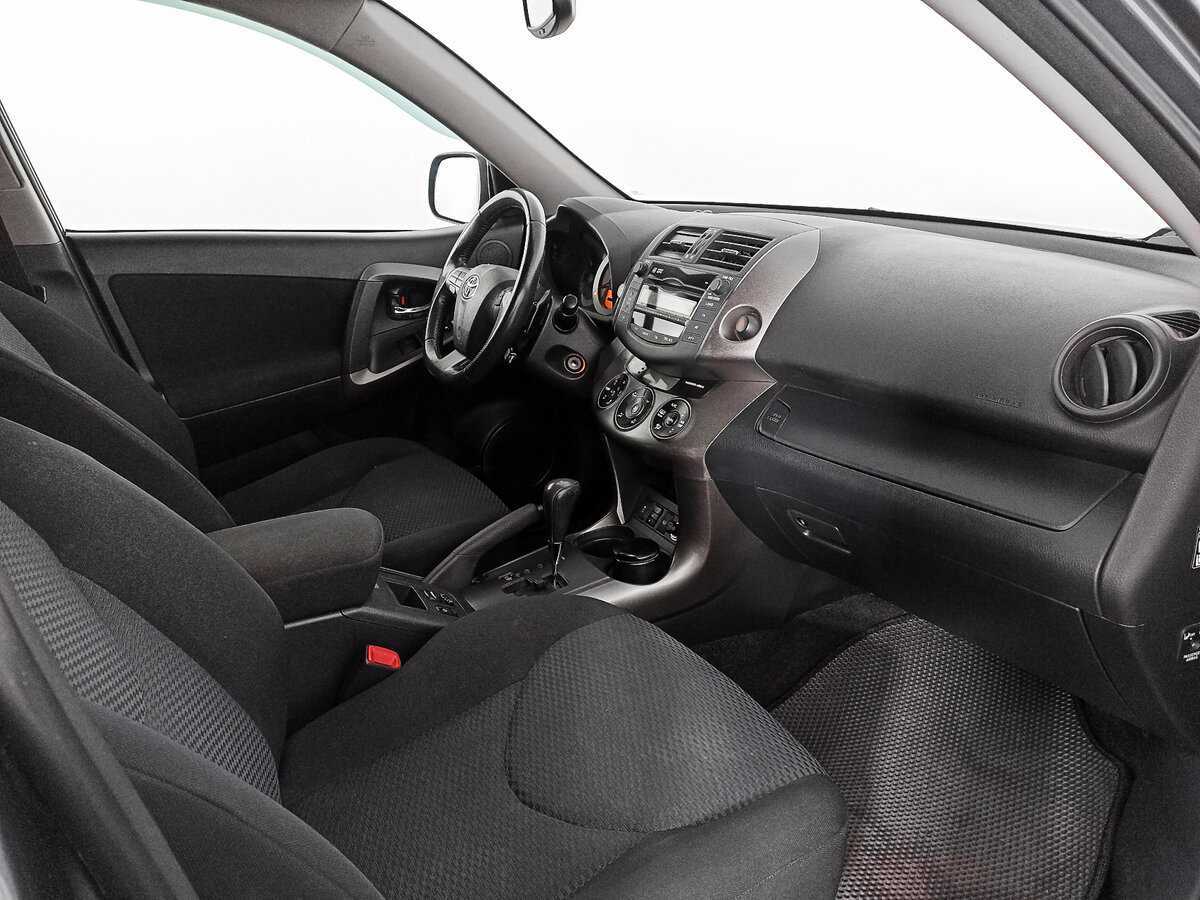 Toyota RAV4, 2011 Фото №9