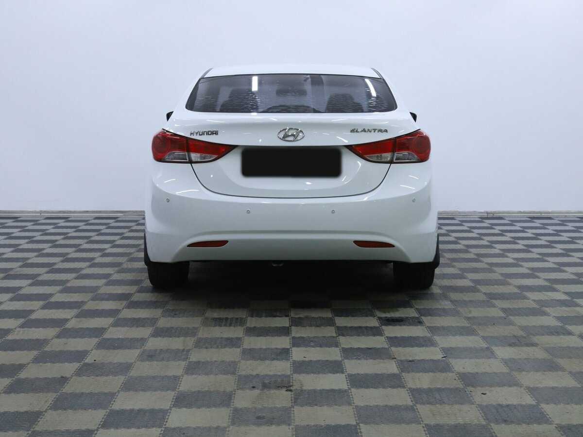 Hyundai Elantra, 2011 Фото №5