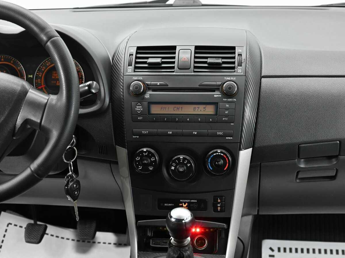 Toyota Corolla, 2010 Фото №10