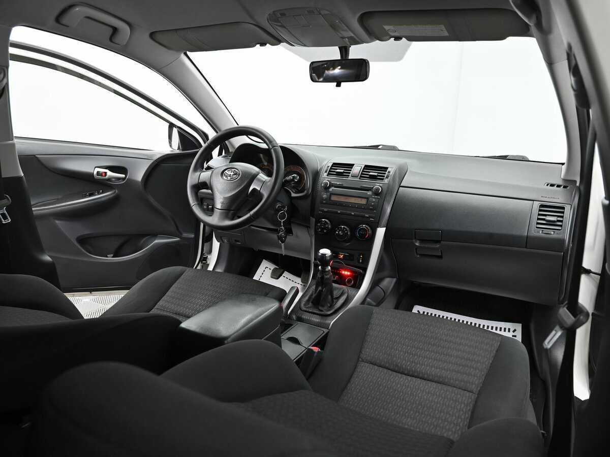 Toyota Corolla, 2010 Фото №11