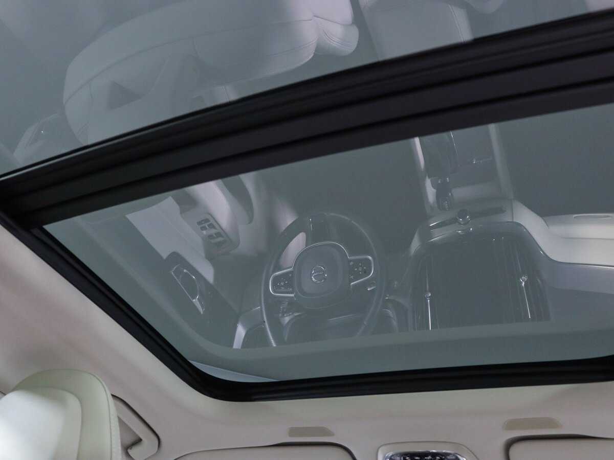 Volvo XC60, 2017 Фото №14