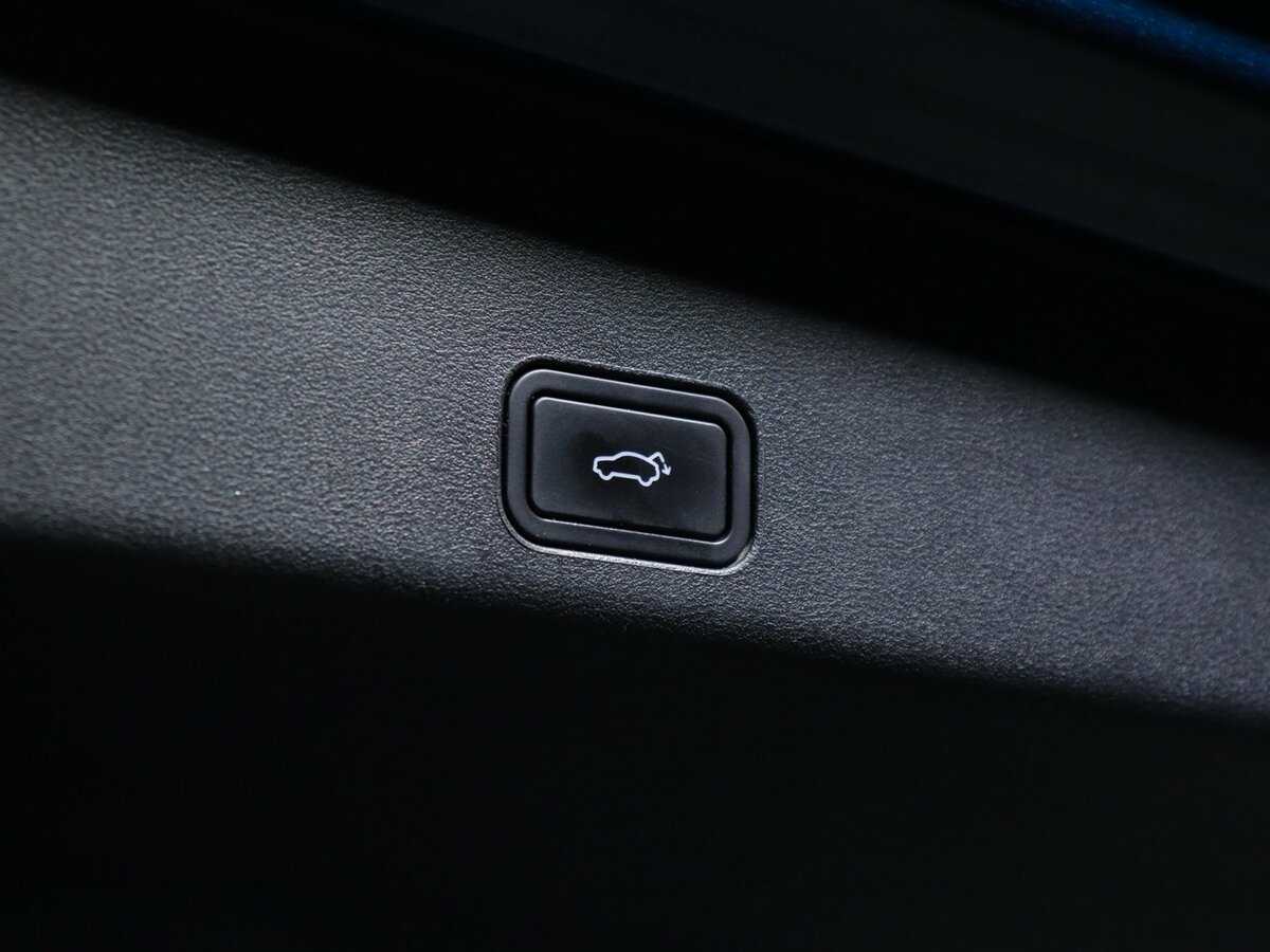 Geely Monjaro, 2022 Фото №17