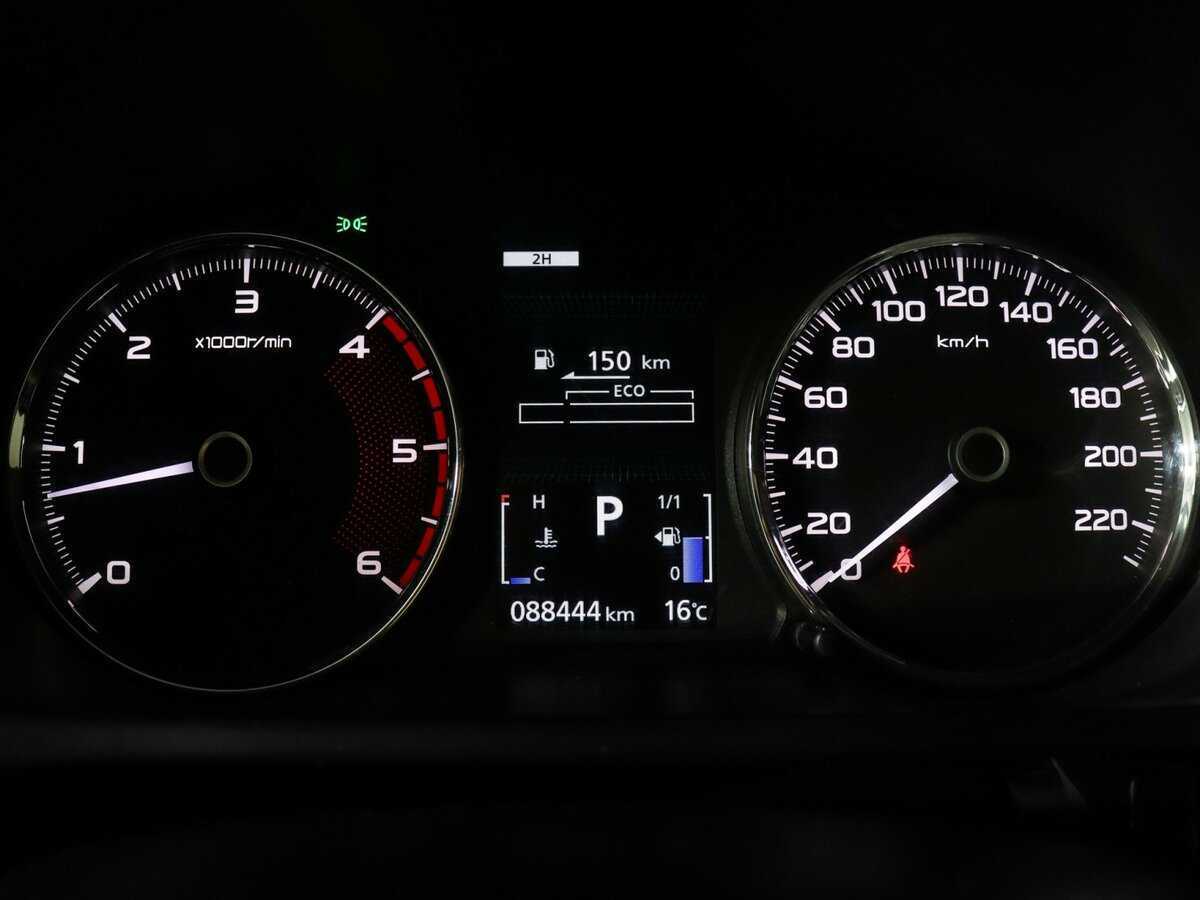 Mitsubishi Pajero Sport, 2021 Фото №8