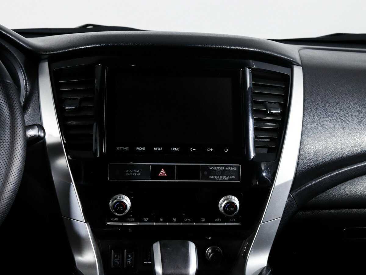 Mitsubishi Pajero Sport, 2021 Фото №10