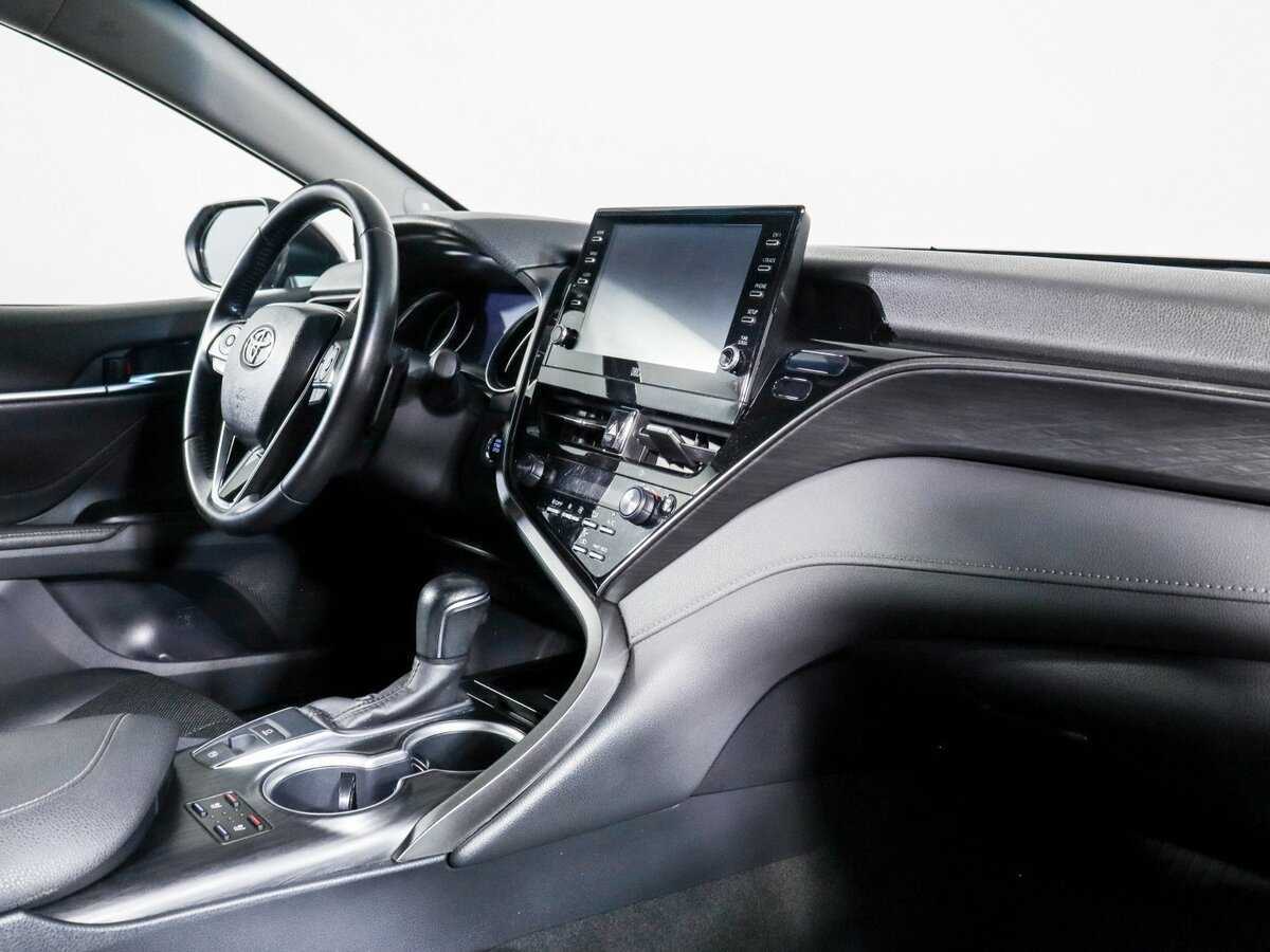 Toyota Camry, 2021 Фото №6