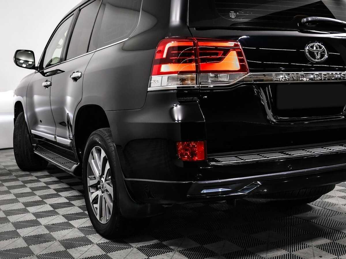 Toyota Land Cruiser, 2017 Фото №18
