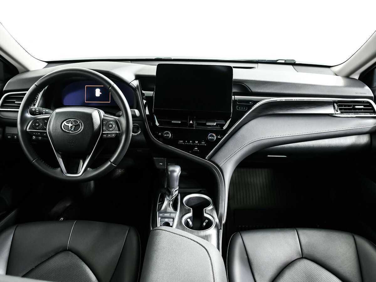 Toyota Camry, 2023 Фото №11