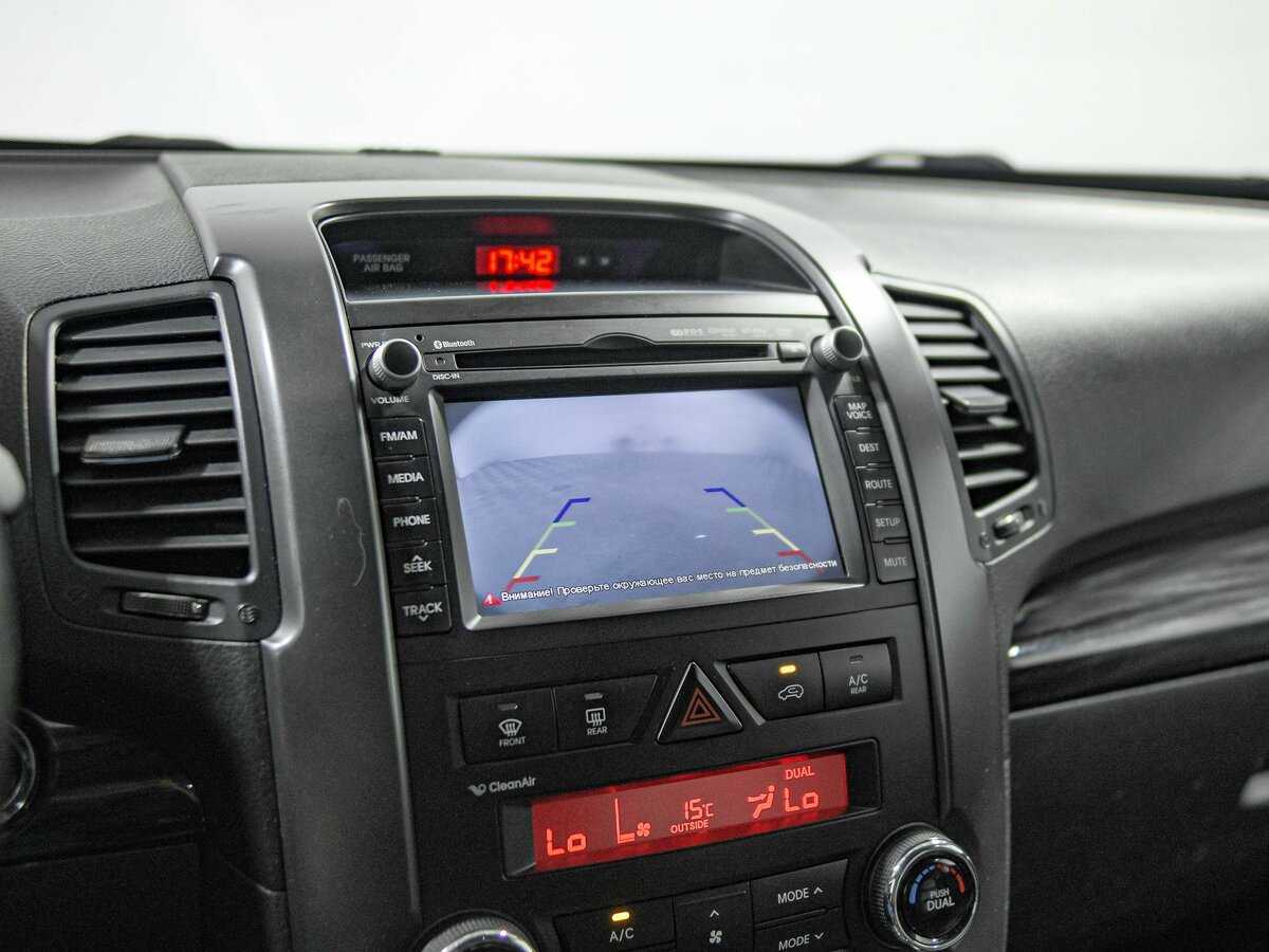 Kia Sorento, 2011 Фото №11