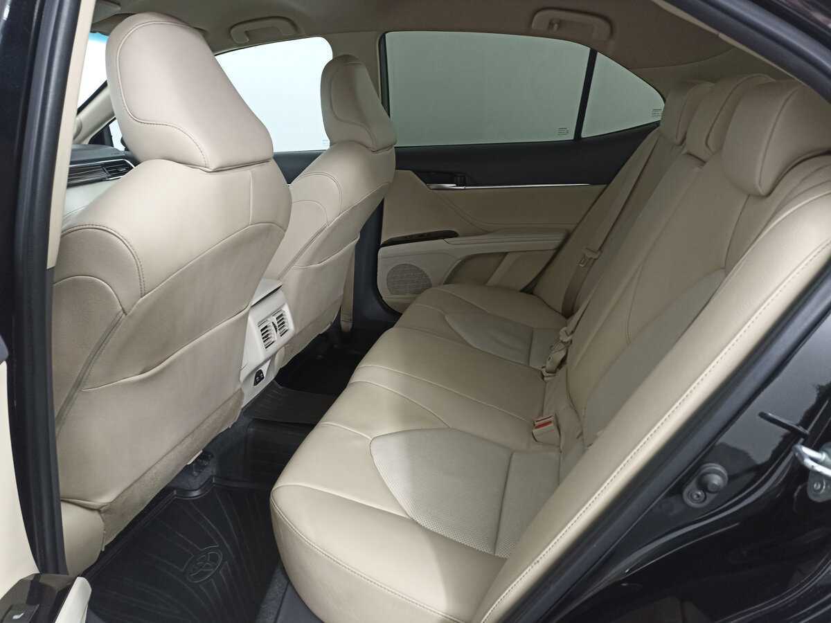 Toyota Camry, 2020 Фото №12