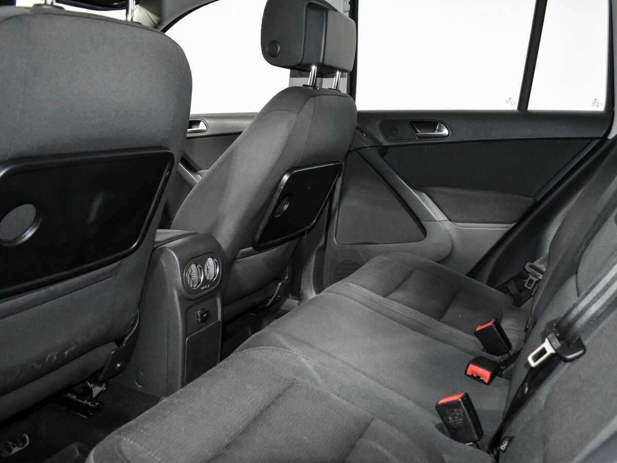 Volkswagen Tiguan, 2011 - 197 390 км. | Фото №8