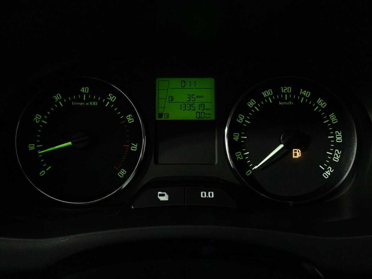 Skoda Fabia, 2010 Фото №12