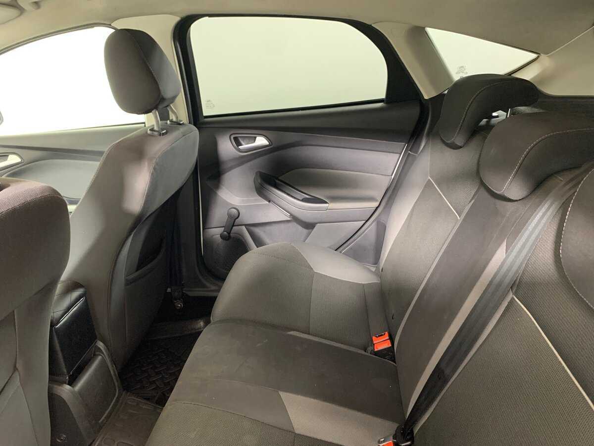 Ford Focus, 2011 Фото №19