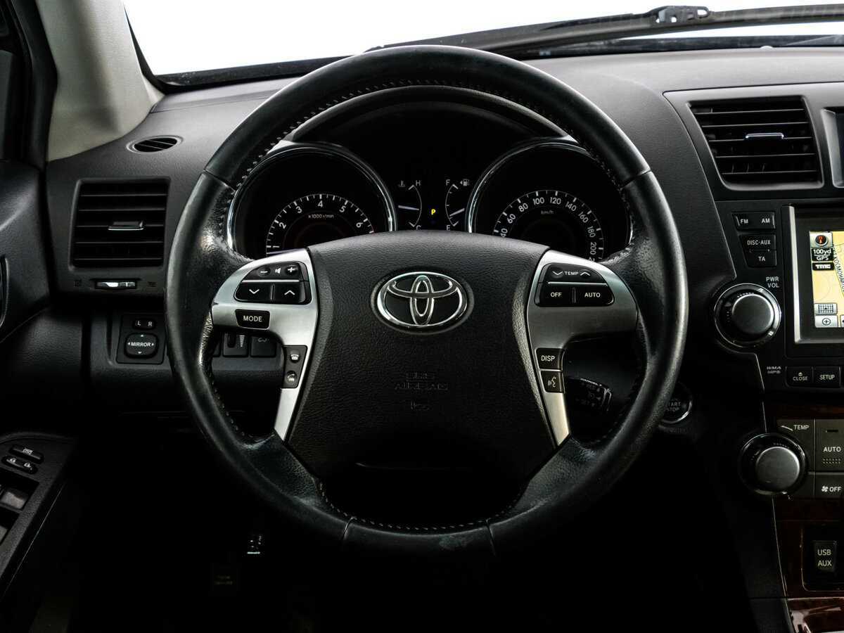 Toyota Highlander, 2011 Фото №10