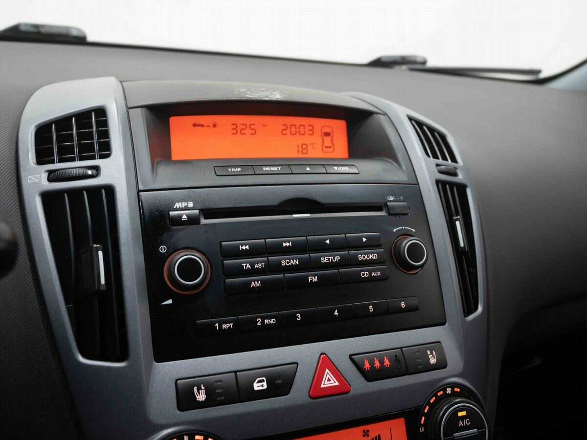 Kia Ceed, 2008 Фото №15