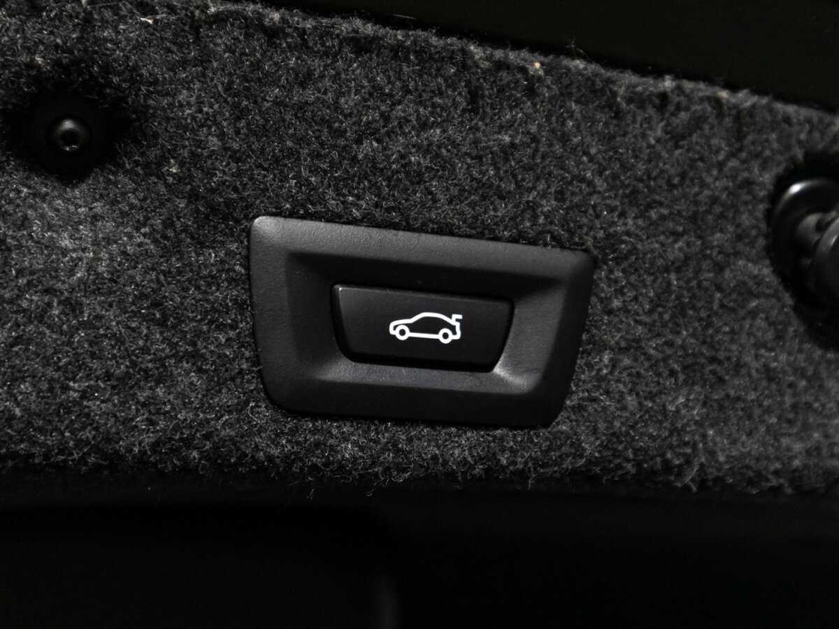 BMW 5 серии 520i, 2016 Фото №16