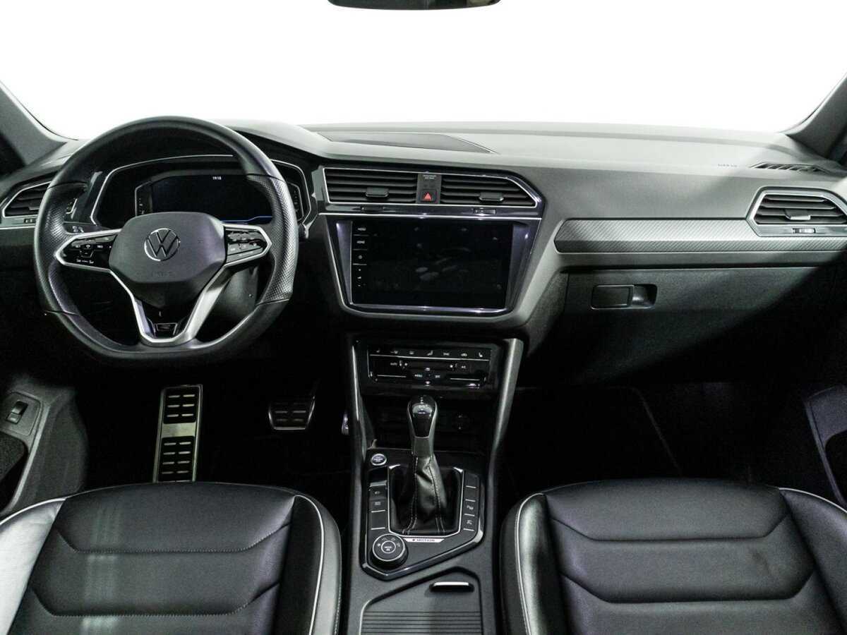 Volkswagen Tiguan, 2021 Фото №13