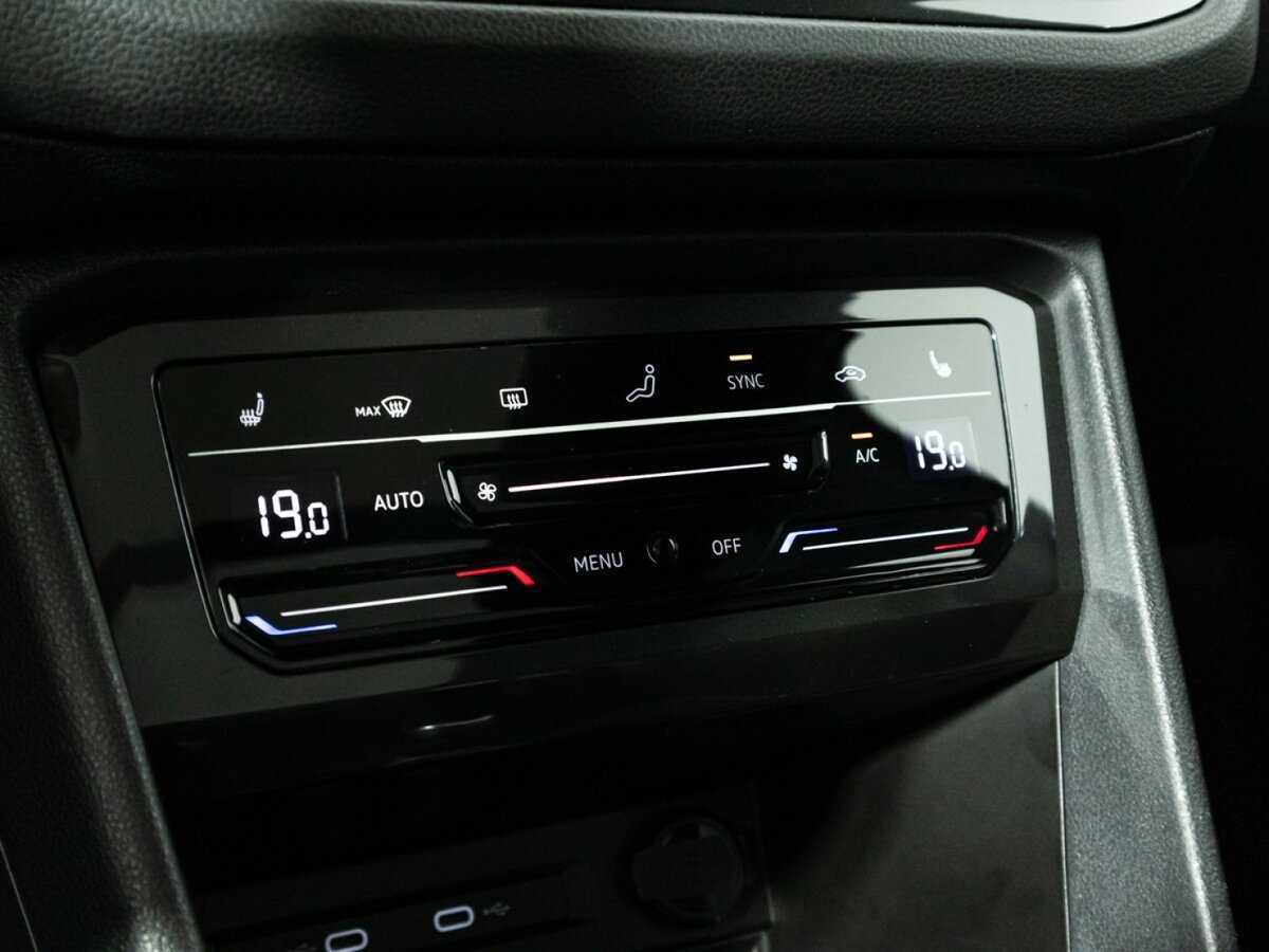 Volkswagen Tiguan, 2021 Фото №23